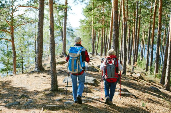 Où participer à une expédition de trekking dans le parc national de Torres del Paine, Chili?